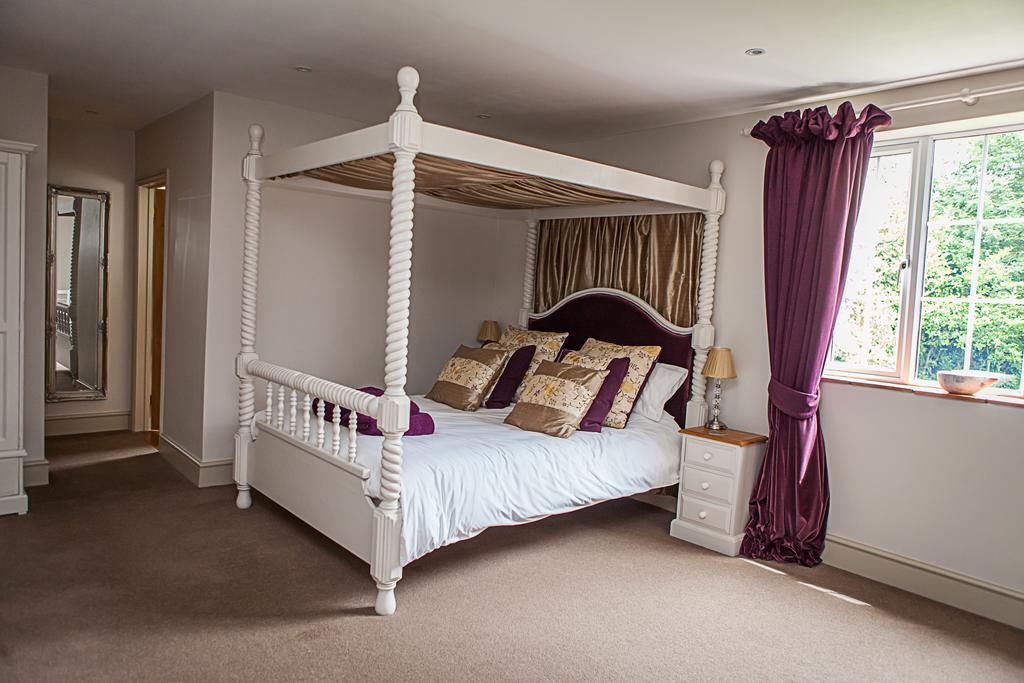 مبيت وإفطار تيفرتون Stoodleigh Court Coach House المظهر الخارجي الصورة