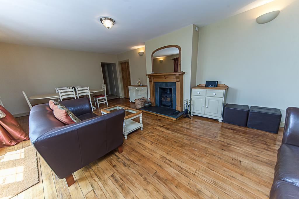 مبيت وإفطار تيفرتون Stoodleigh Court Coach House المظهر الخارجي الصورة